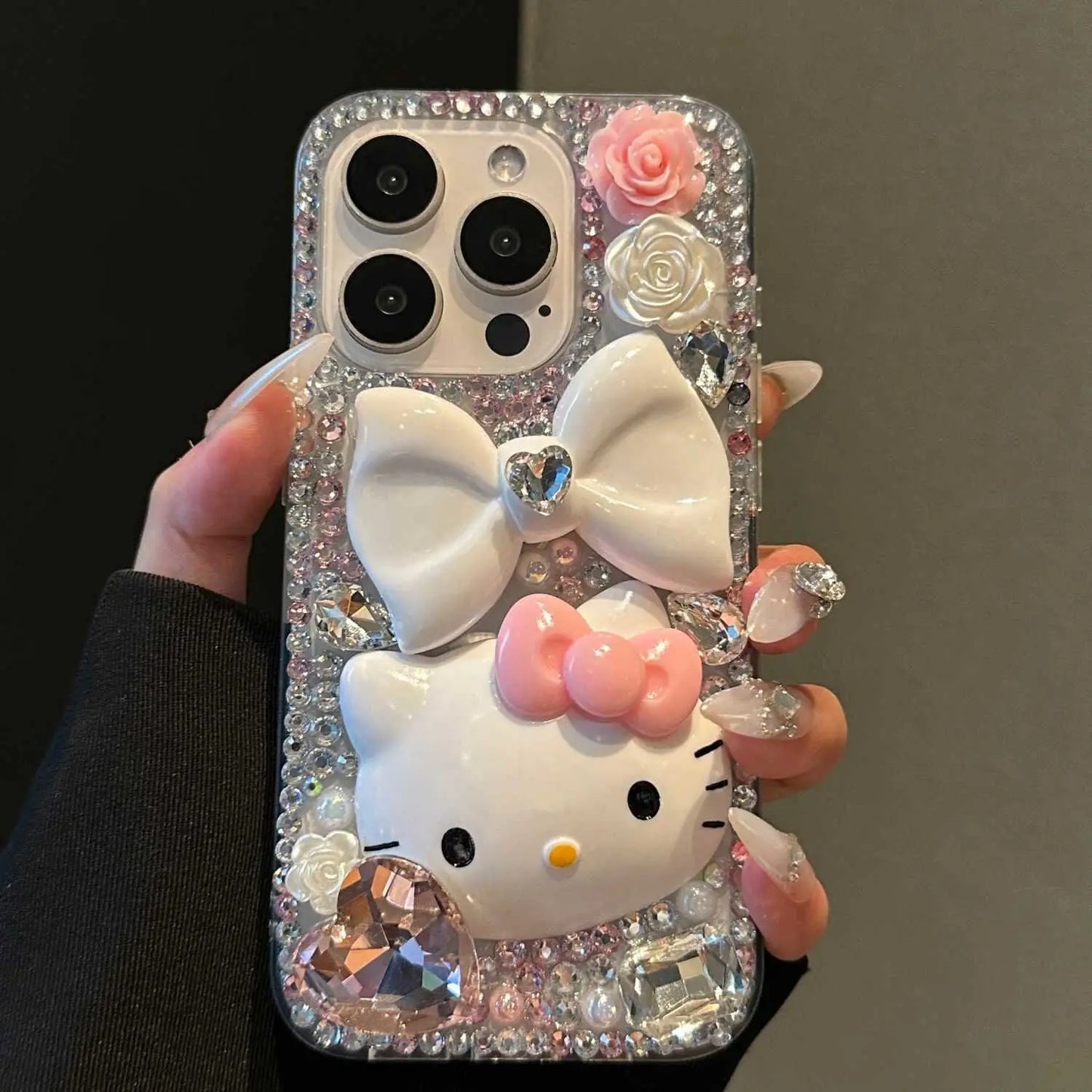 Sanrio Full Rhinestone Heart Hello Kitty Phone Case For Iphone 15 Pro Max 14 13 12 11 X Xr Xsmax Women Luxury Protective Cover