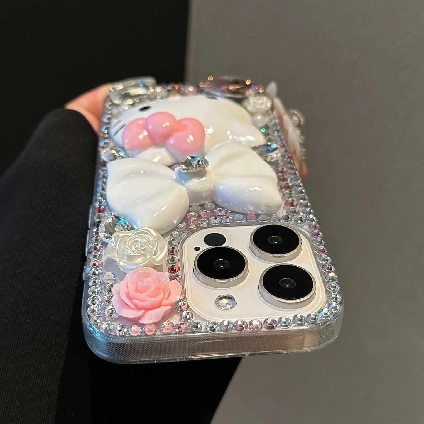 Sanrio Full Rhinestone Heart Hello Kitty Phone Case For Iphone 15 Pro Max 14 13 12 11 X Xr Xsmax Women Luxury Protective Cover